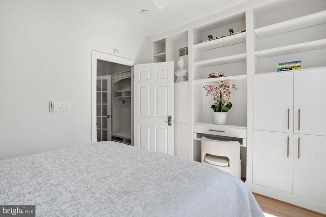 10500 COVING CROSS LN, Vienna, VA 22182