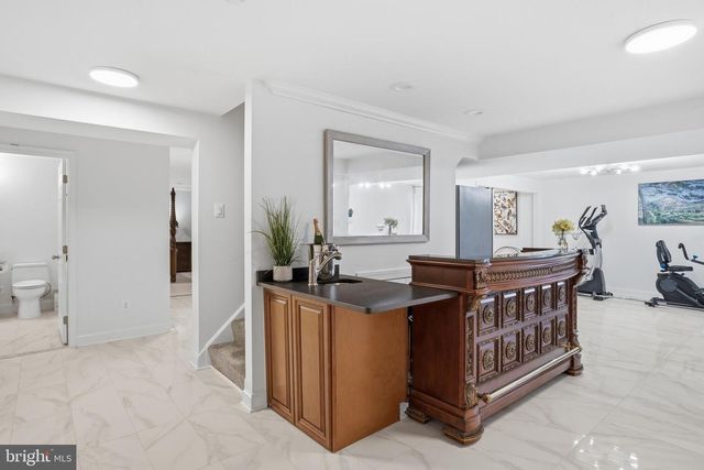 10500 COVING CROSS LN, Vienna, VA 22182