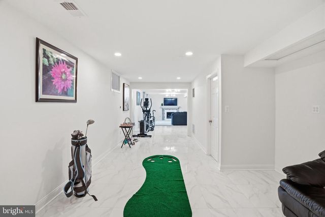 10500 COVING CROSS LN, Vienna, VA 22182