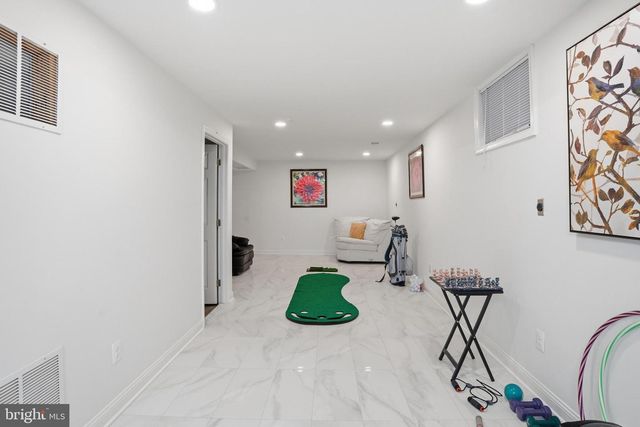 10500 COVING CROSS LN, Vienna, VA 22182