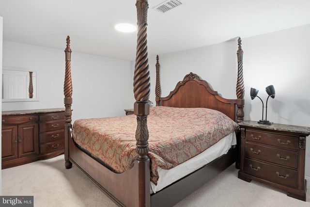 10500 COVING CROSS LN, Vienna, VA 22182