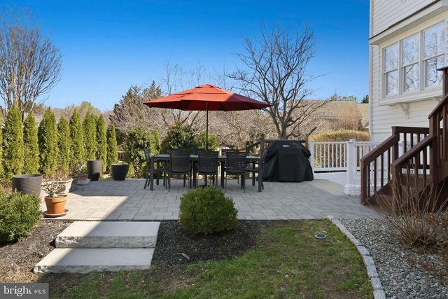 10500 COVING CROSS LN, Vienna, VA 22182