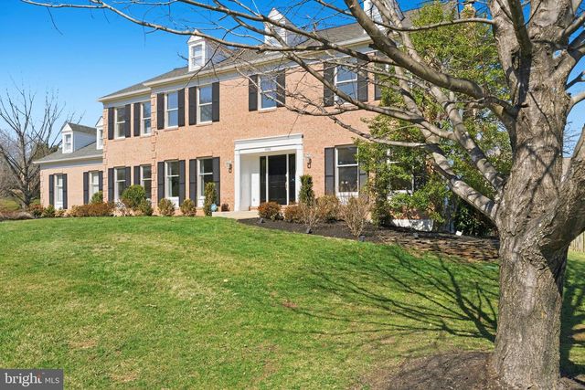 10500 COVING CROSS LN, Vienna, VA 22182