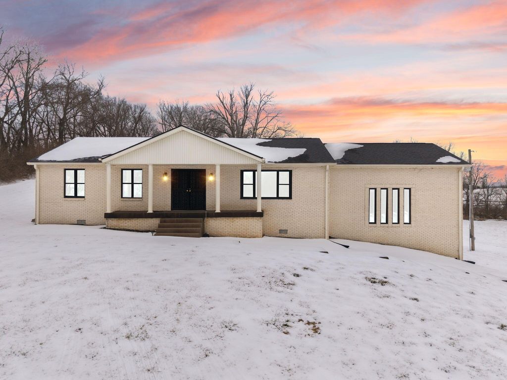 3154 Ashgrove Road, Nicholasville, KY 40356