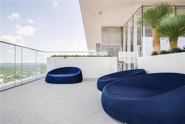 301 West Ave 2506, Austin, TX 78701