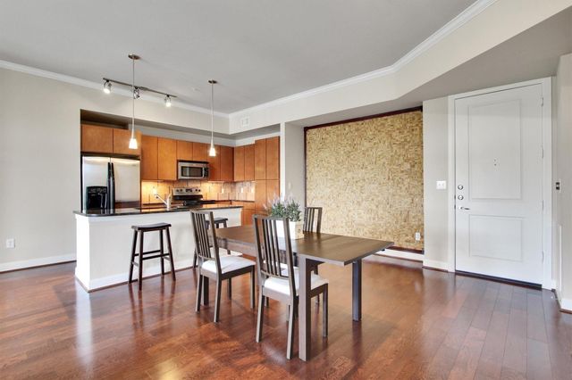 300 St Joseph Parkway 318, Houston, TX 77002