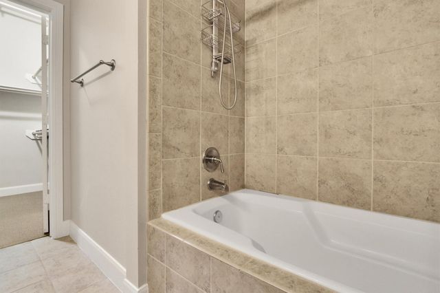 300 St Joseph Parkway 318, Houston, TX 77002