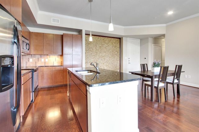 300 St Joseph Parkway 318, Houston, TX 77002