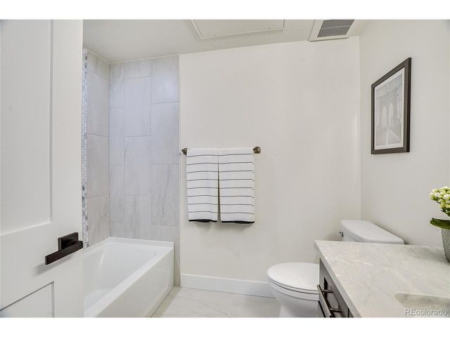 1308 SNOWBERRY Ln 301, Louisville, CO 80027