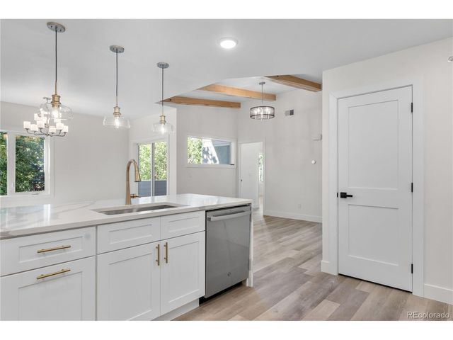 1308 SNOWBERRY Ln 301, Louisville, CO 80027