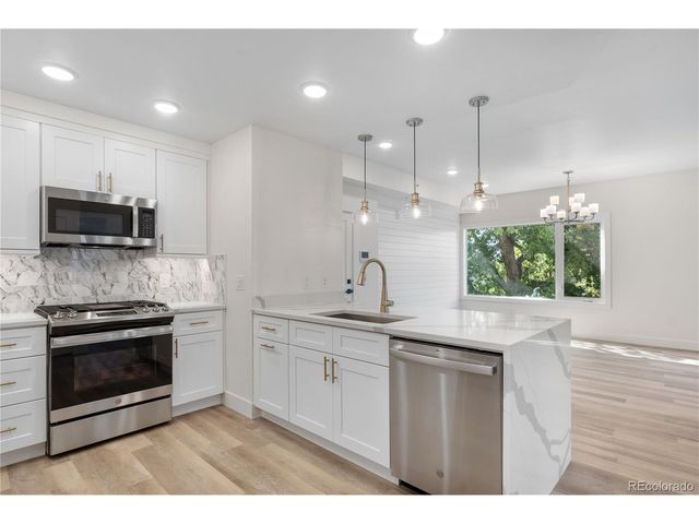 1308 SNOWBERRY Ln 301, Louisville, CO 80027