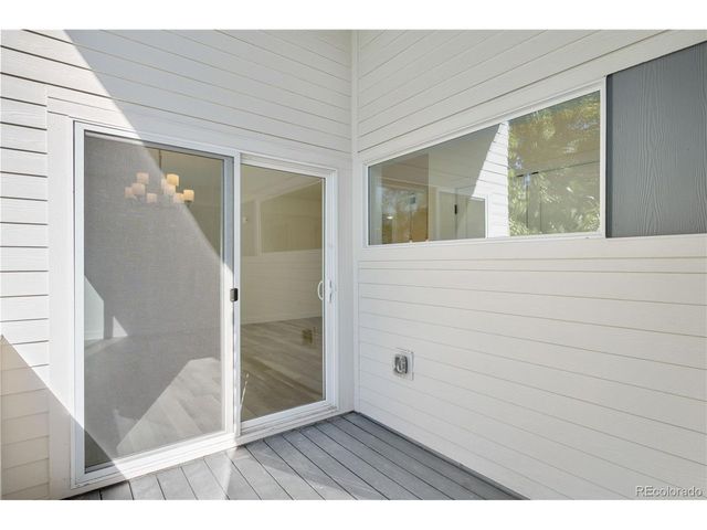 1308 SNOWBERRY Ln 301, Louisville, CO 80027