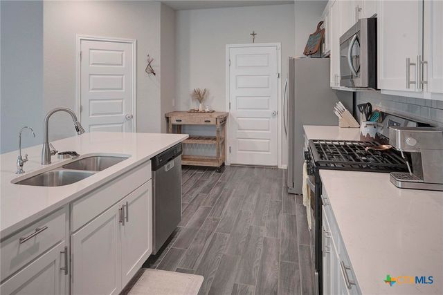 152 Honey Oak Lane, New Braunfels, TX 78130