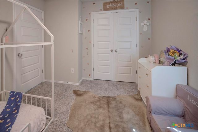 152 Honey Oak Lane, New Braunfels, TX 78130
