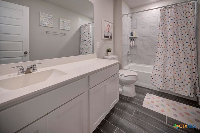 152 Honey Oak Lane, New Braunfels, TX 78130