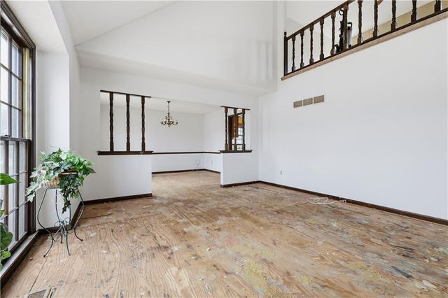 7922 N Northwood Road, Kansas City, MO 64151