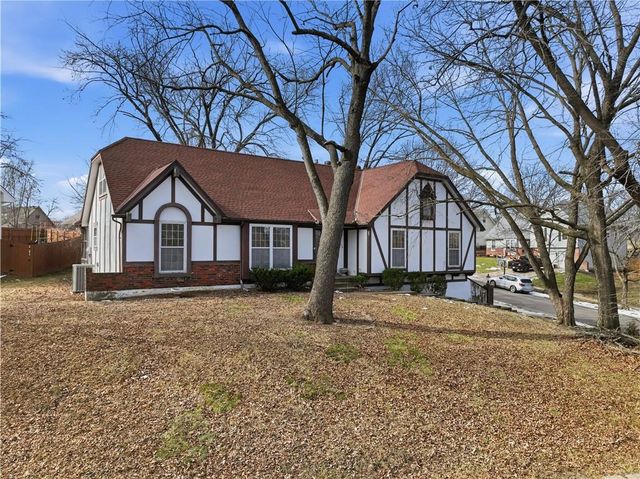 7922 N Northwood Road, Kansas City, MO 64151