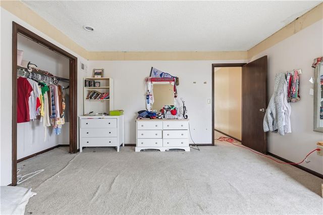 7922 N Northwood Road, Kansas City, MO 64151