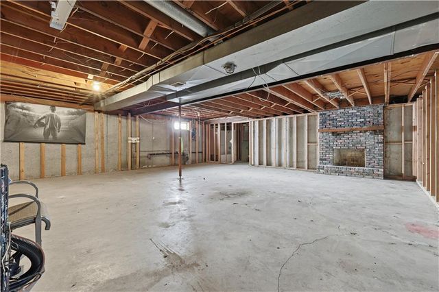 7922 N Northwood Road, Kansas City, MO 64151