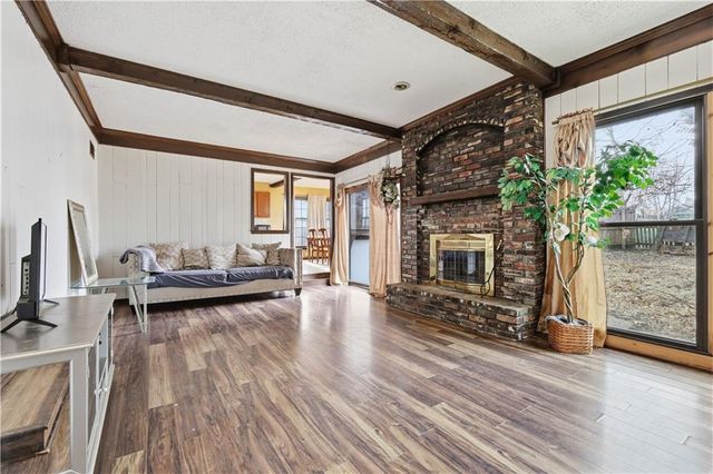 7922 N Northwood Road, Kansas City, MO 64151