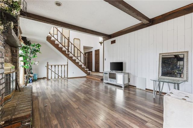 7922 N Northwood Road, Kansas City, MO 64151