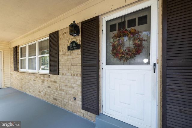 16413 GRANDE VISTA DR, Rockville, MD 20855
