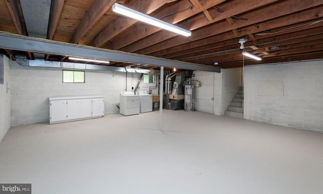 16413 GRANDE VISTA DR, Rockville, MD 20855