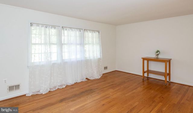 16413 GRANDE VISTA DR, Rockville, MD 20855