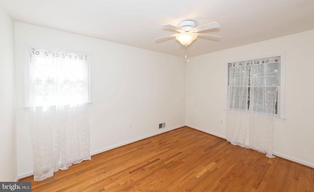 16413 GRANDE VISTA DR, Rockville, MD 20855