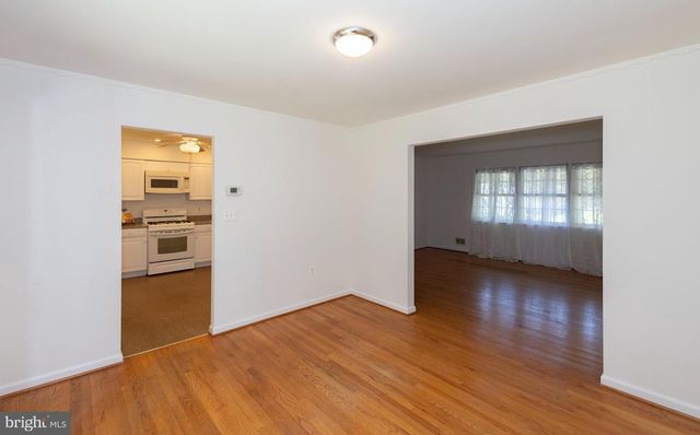 16413 GRANDE VISTA DR, Rockville, MD 20855