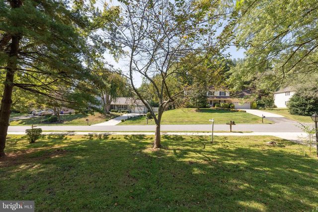 16413 GRANDE VISTA DR, Rockville, MD 20855