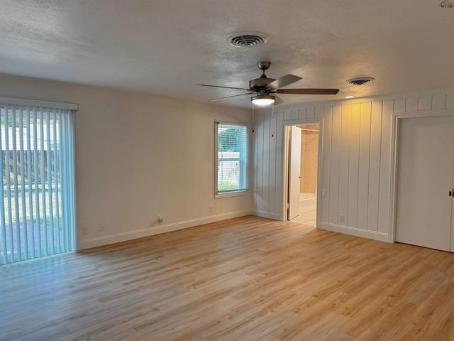 2412 DARTMOUTH STREET, Wichita Falls, TX 76308