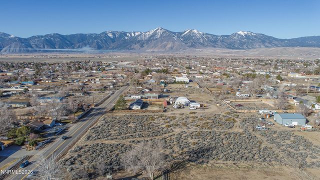 1356 Stephanie Way, Minden, NV 89423