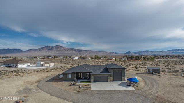 1356 Stephanie Way, Minden, NV 89423