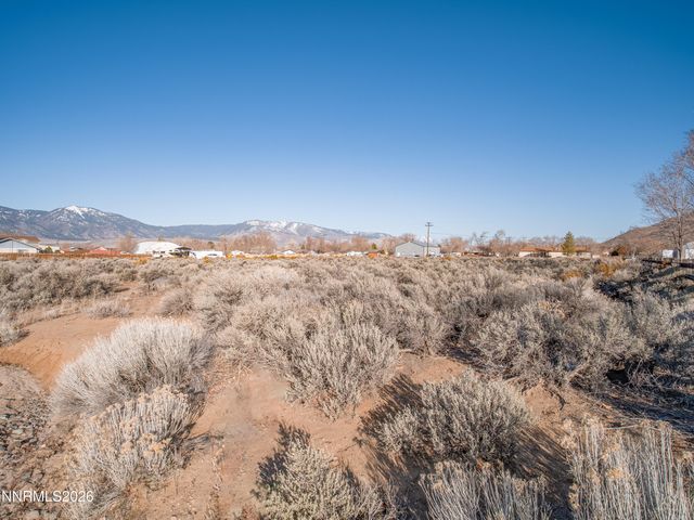 1356 Stephanie Way, Minden, NV 89423