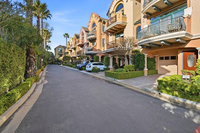 206 Villa Mar Vista, Santa Cruz, CA 95060