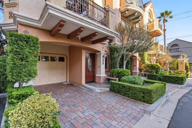 206 Villa Mar Vista, Santa Cruz, CA 95060
