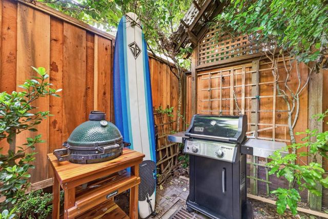 206 Villa Mar Vista, Santa Cruz, CA 95060
