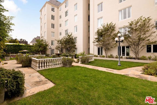 1424 N Crescent Heights Boulevard 50, Los Angeles, CA 90046