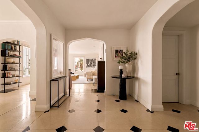 1424 N Crescent Heights Boulevard 50, Los Angeles, CA 90046