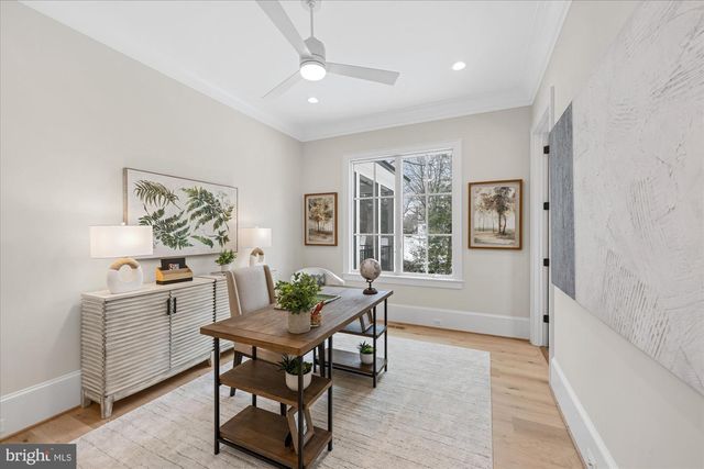 6804 MONTOUR DR, Falls Church, VA 22043