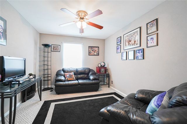 501 Avon St, Union Twp, PA 16101