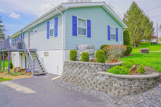 501 Avon St, Union Twp, PA 16101