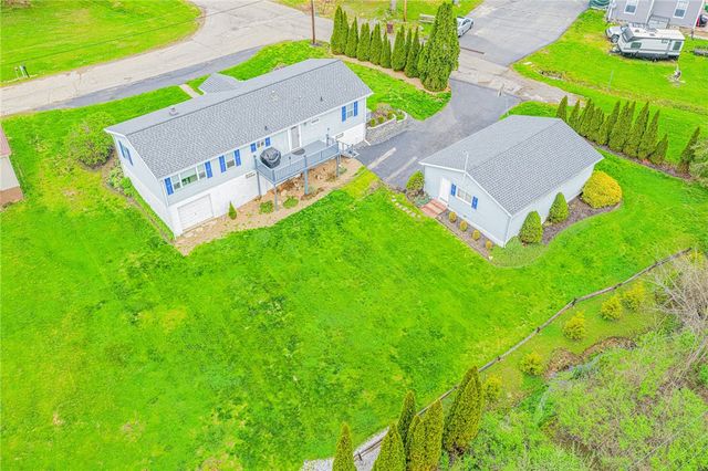 501 Avon St, Union Twp, PA 16101