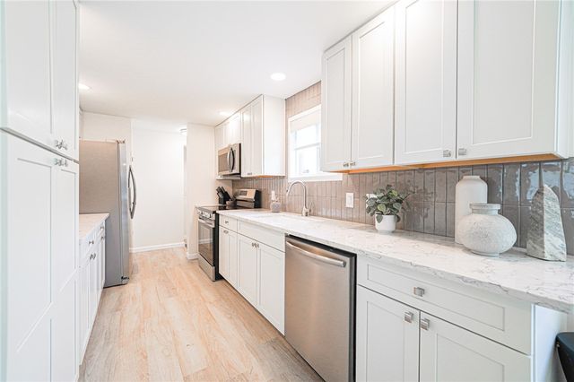 501 Avon St, Union Twp, PA 16101