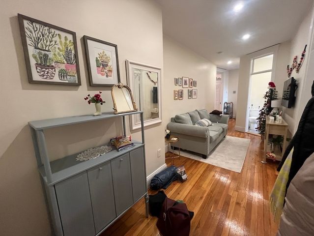 73 Park Drive 15, Boston, MA 02215
