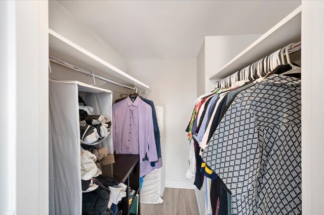 2300 N Commonwealth Avenue 7H, Chicago, IL 60614