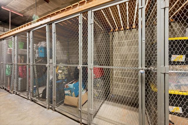 2300 N Commonwealth Avenue 7H, Chicago, IL 60614