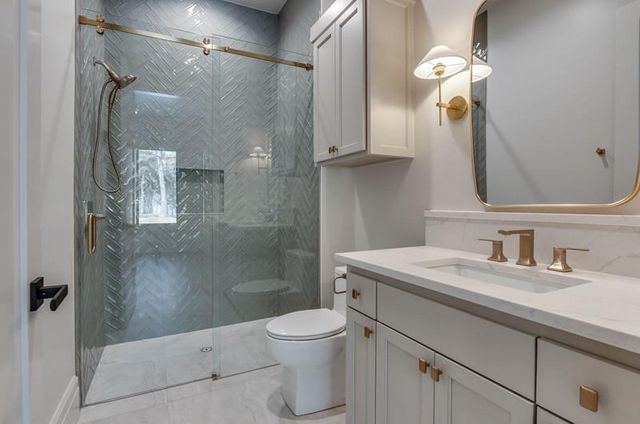 12224 NE Grand Cedar Manor, Oklahoma City, OK 73131