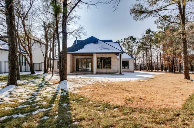 12224 NE Grand Cedar Manor, Oklahoma City, OK 73131